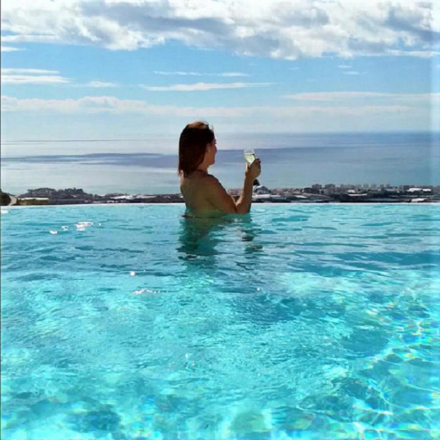Villa Perla Blanca Sayalonga Eksteriør bilde